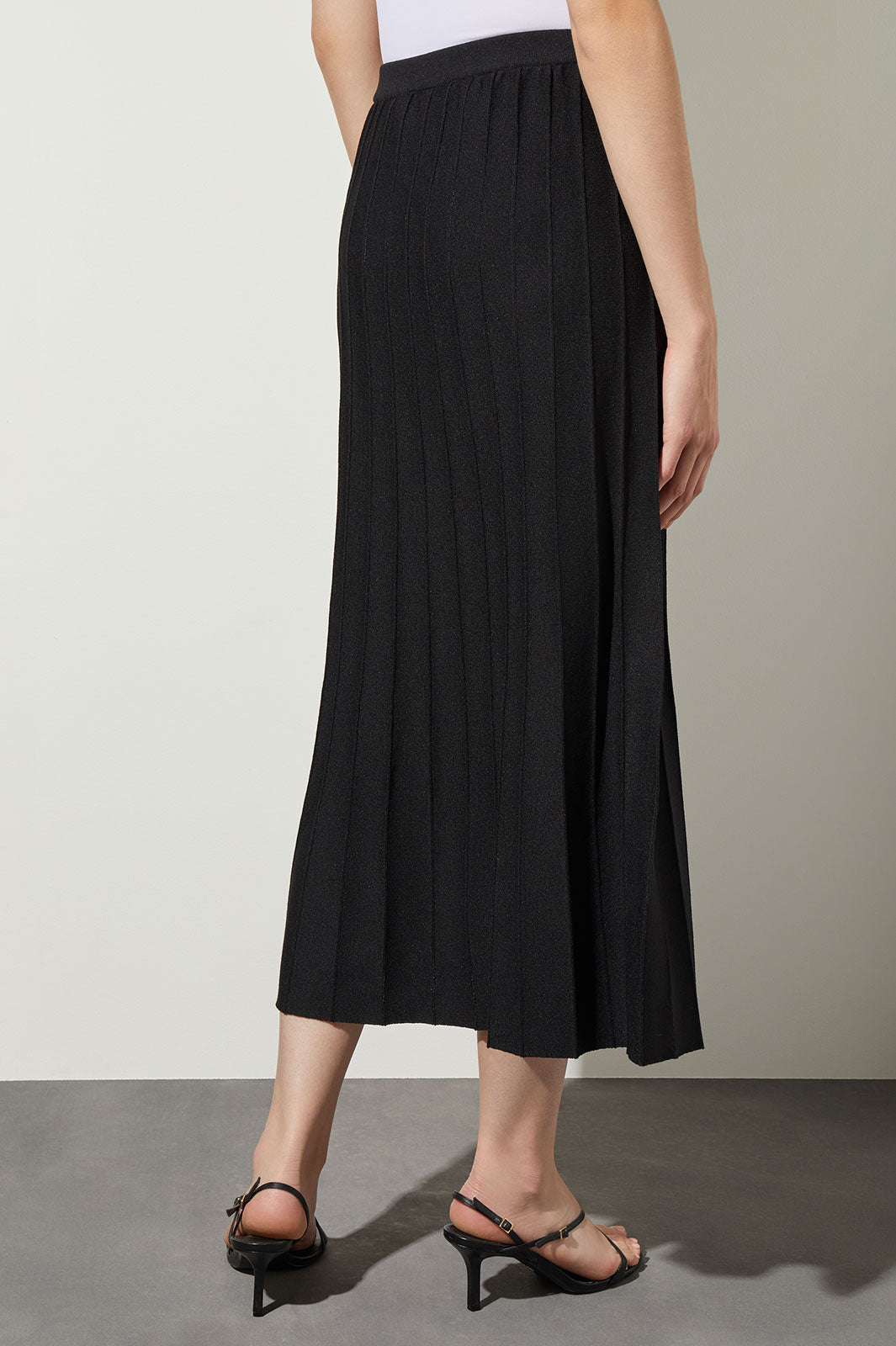 Plus Size Pleated Soft Knit Maxi Skirt